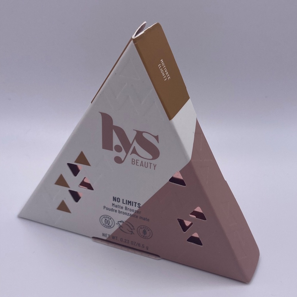 COPY - LYS Beauty No Limits Matte Bronzer in Motivate (Light)